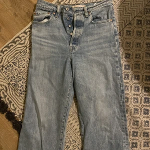 Levis ribcage - Köparen står för frakten!