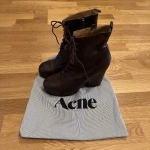 Acne ”Shank” boots strl 40!