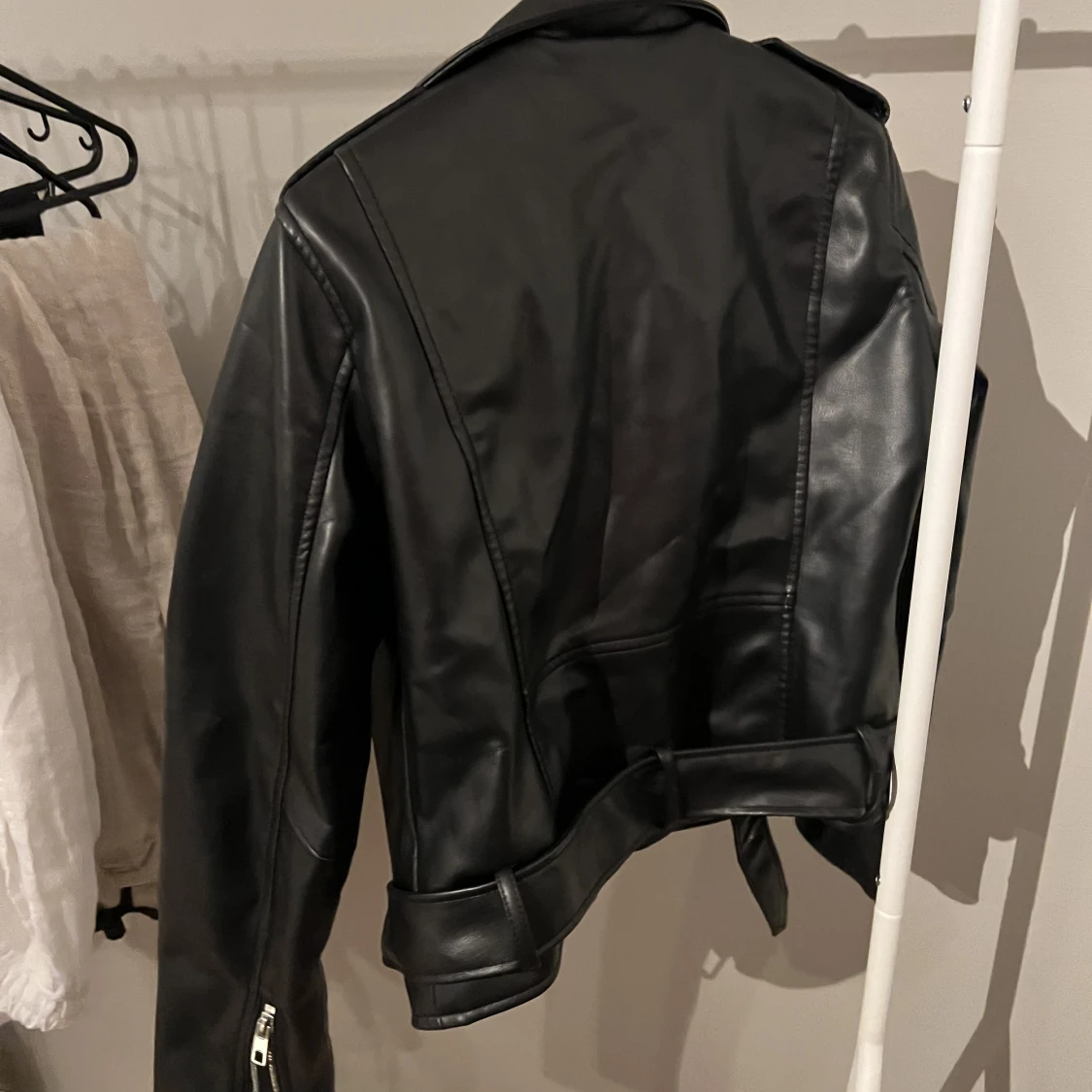 Skinnjacka zara - 90