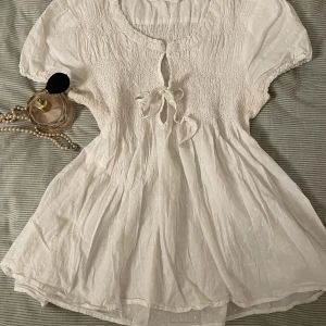 Odd molly topp - Så fin thriftad odd molly blus! Säljer för att den inte passade mig så bra.