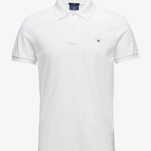 Helt ny gant polo - Använd 1 gång, skick precis som ny!  Nypris: 800kr, mitt pris: 90kr + frakt 