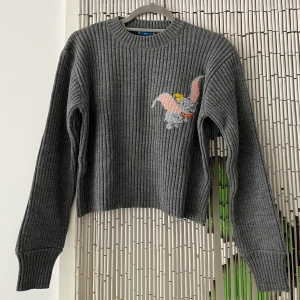 zara x disney jumper  - zara x disney dumbo jumper 🐘 🎈 