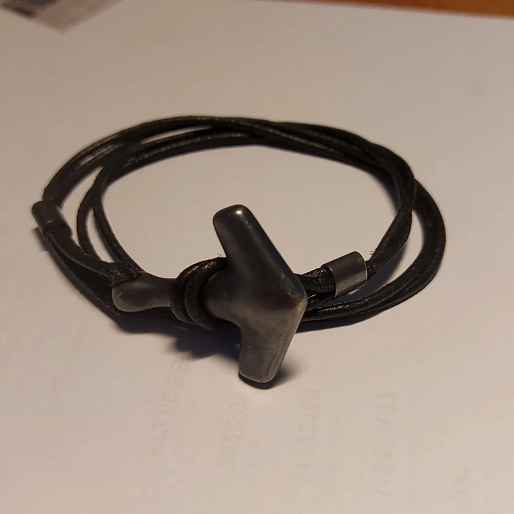 Armband använt ca 50 ggr. Från 