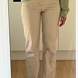 Baggy jeans - Haft de ett tag nu men passar inte lika bra som de gjorde då, används därför inte längre.