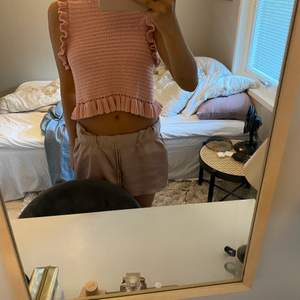 Säljer mitt ass snygga rosa linne som jag köpt från Zara💗🔥