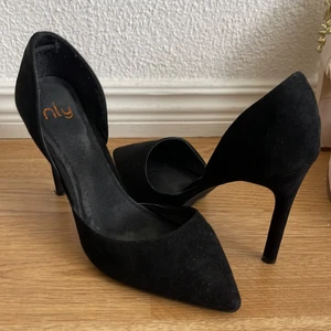 Klackar - Jätte fina bekväma klackar från Nelly 