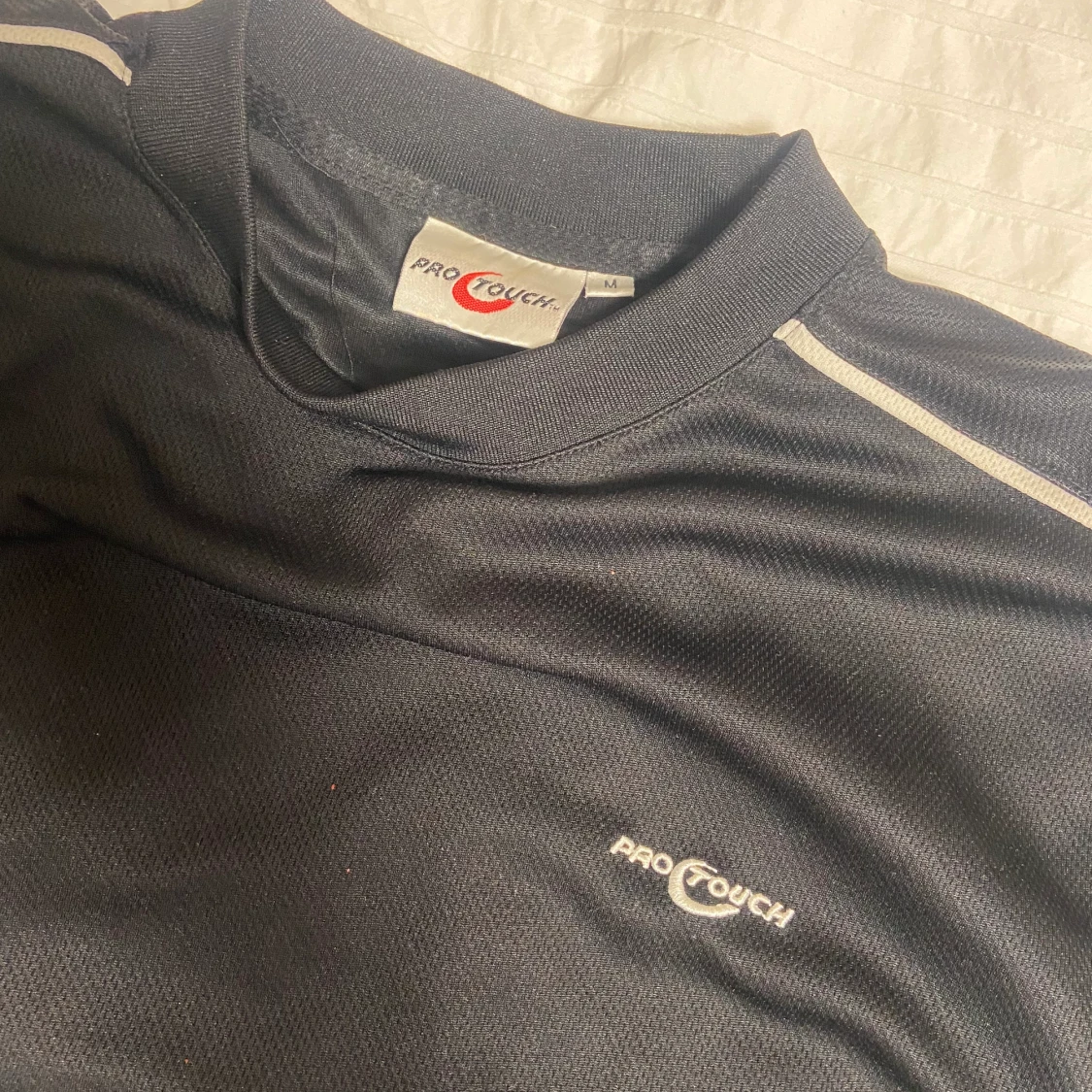 Tröningströja, strl M  - 90