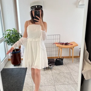 Studentklänning  - 132kr INKL frakt || EJ KOFTAN