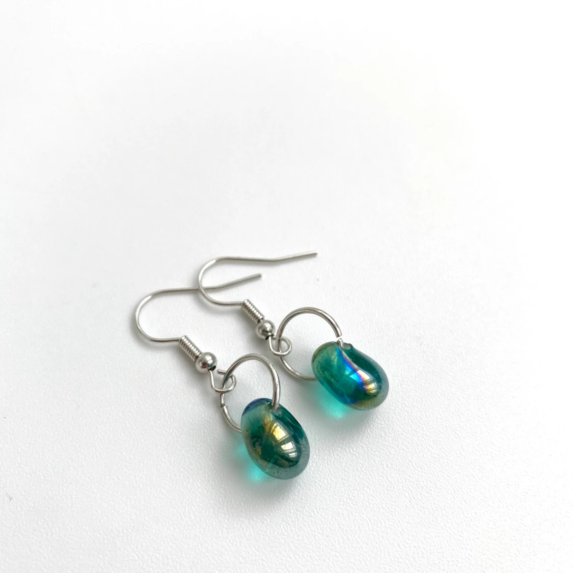 Blågröna örhängen 