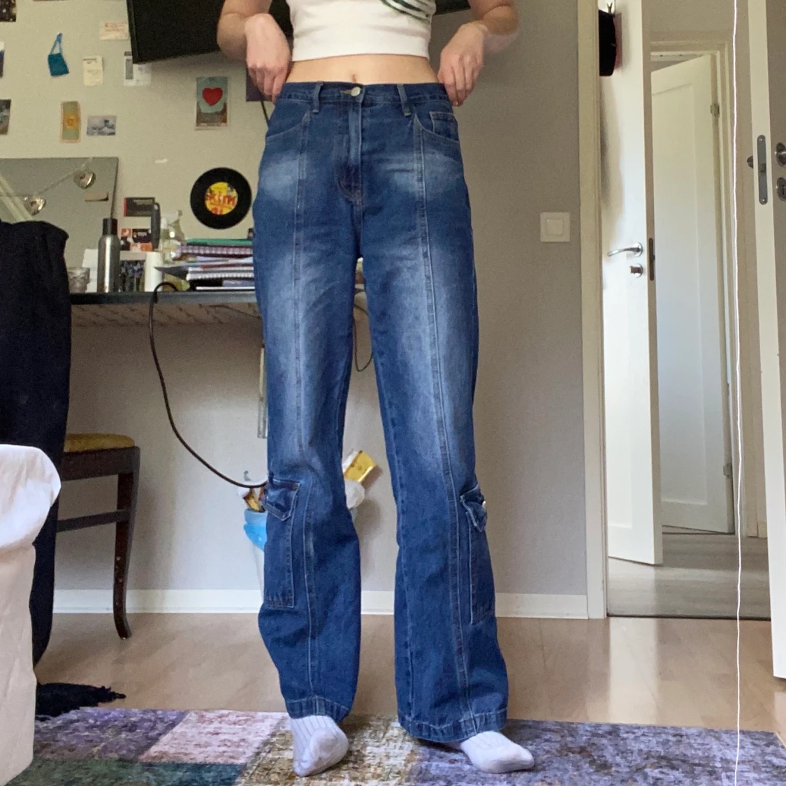 byxor med fickor på sidorna!  - 90