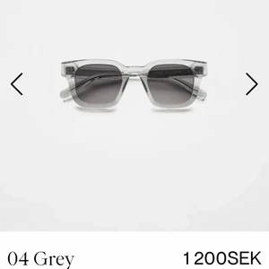 Chimi glasögon  - Ett par chimi solglasögon🤍 använda fåtal gånger, ny pris 1200kr💙 kan diskutera priset🤍