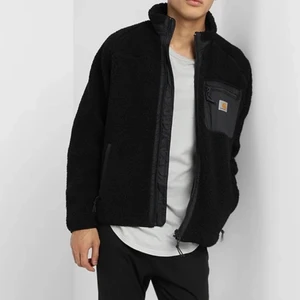 Carhartt WIP prentis liner  - Säljer denna svarta carhartt Teddy. Nypris 1300, helt oanvänd. Mans storlek xs. Hör av dig för fler bilder eller frågor<3