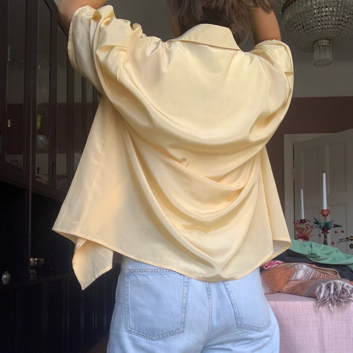 Ljusgul skjorta  - 91