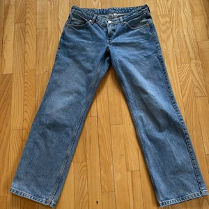 Weekday arrow low - Weekday arrow low W28/L30