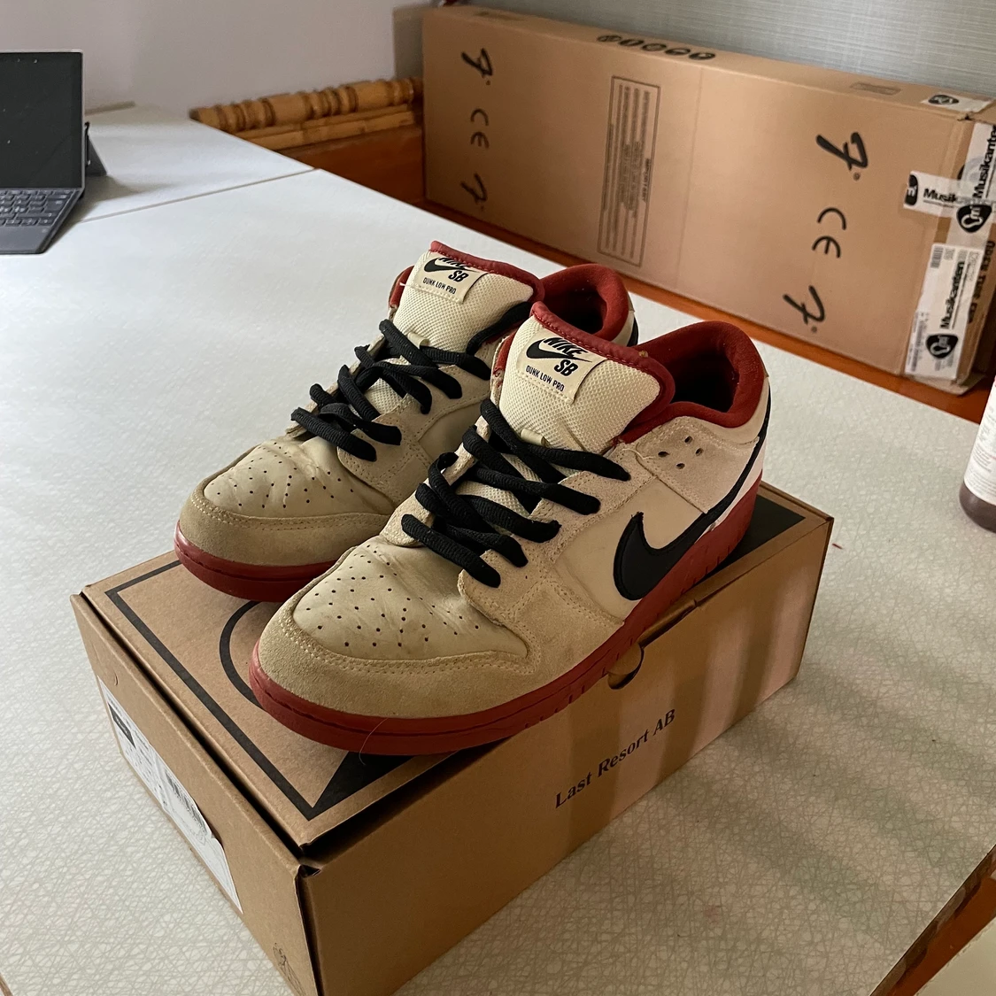 Nike SB dunk Hennesy 43