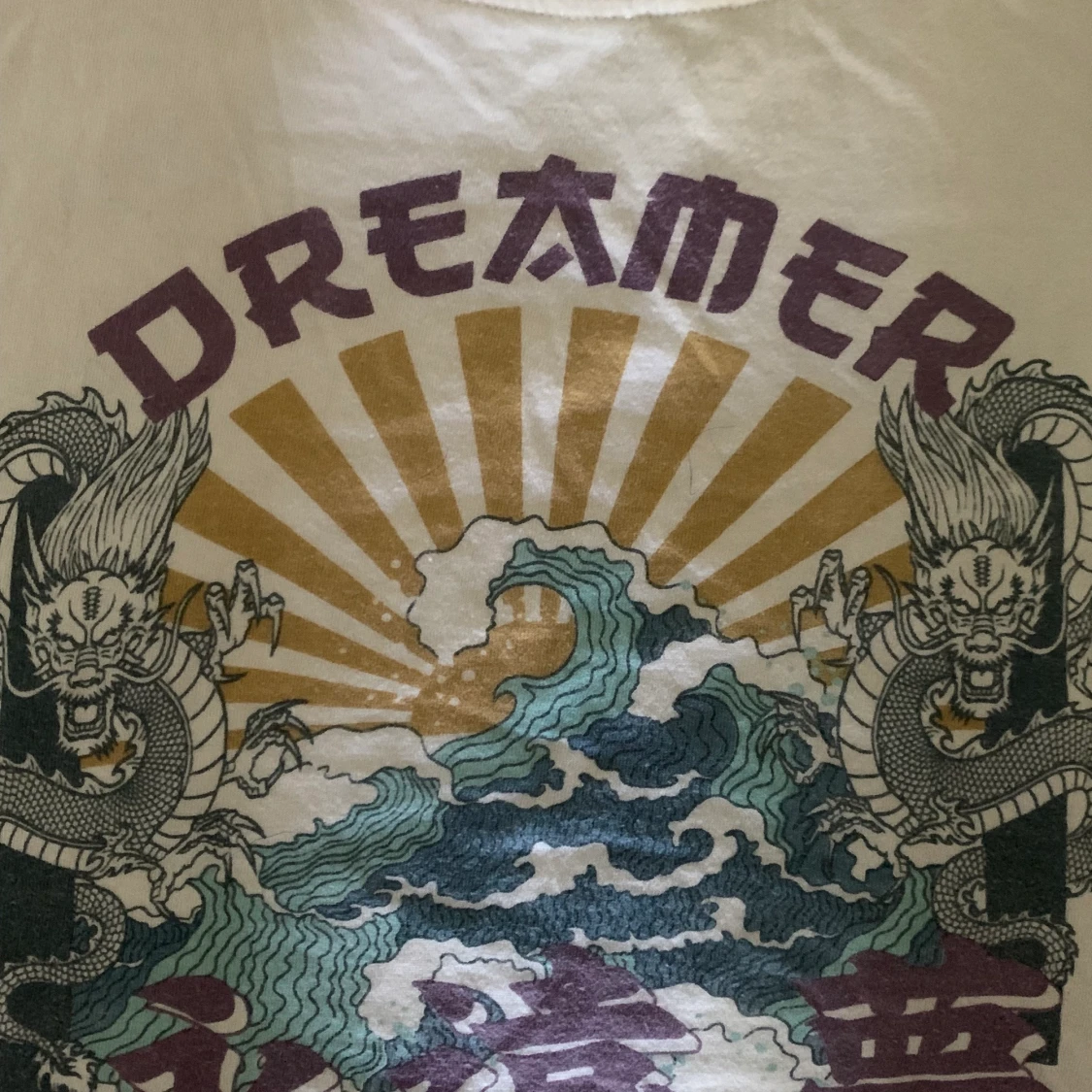 Dreamer japanese style white crop top harajuku dragon