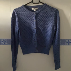 Kofta i nyskick, storlek xs! - Kofta i nyskick, storlek xs dam!