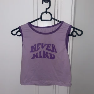 Crop top - Aldrig använd. 