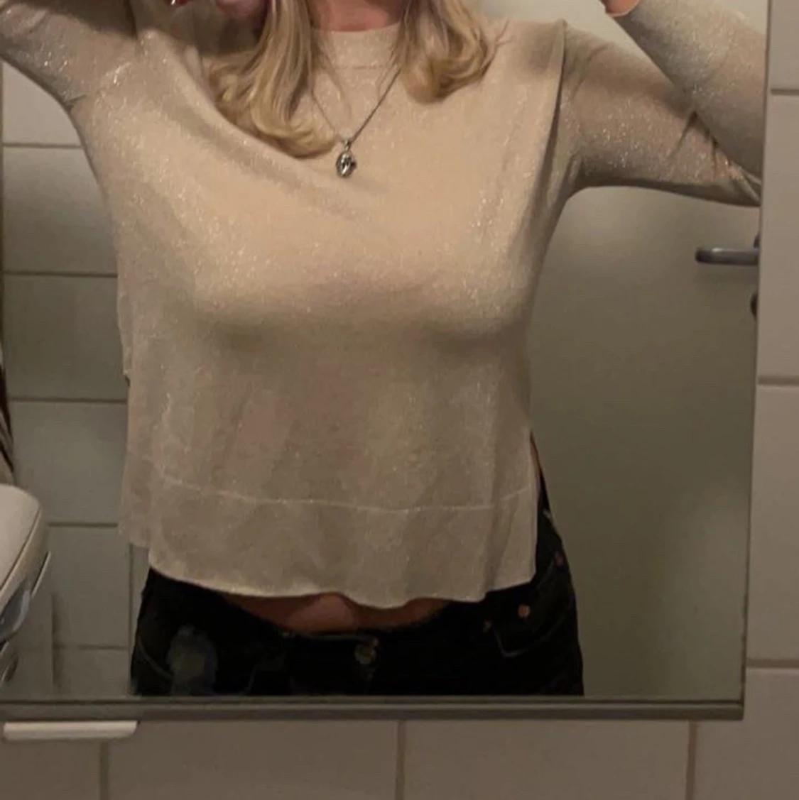 Glittrig tröja - 90