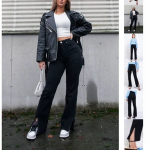 Svarta raka jeans med slits  - Från Madlady, Strl 36(S) längd 33 vilket motsvarar innerbenslängd 83cm. Jag är 173cm med extremt långa ben o önskar att de var någon centimeter längre. Inköpta februari 2021, men är fortfarande fina! Nypris 549kr, säljer för 279kr + 66kr Spårbar frakt⚡️