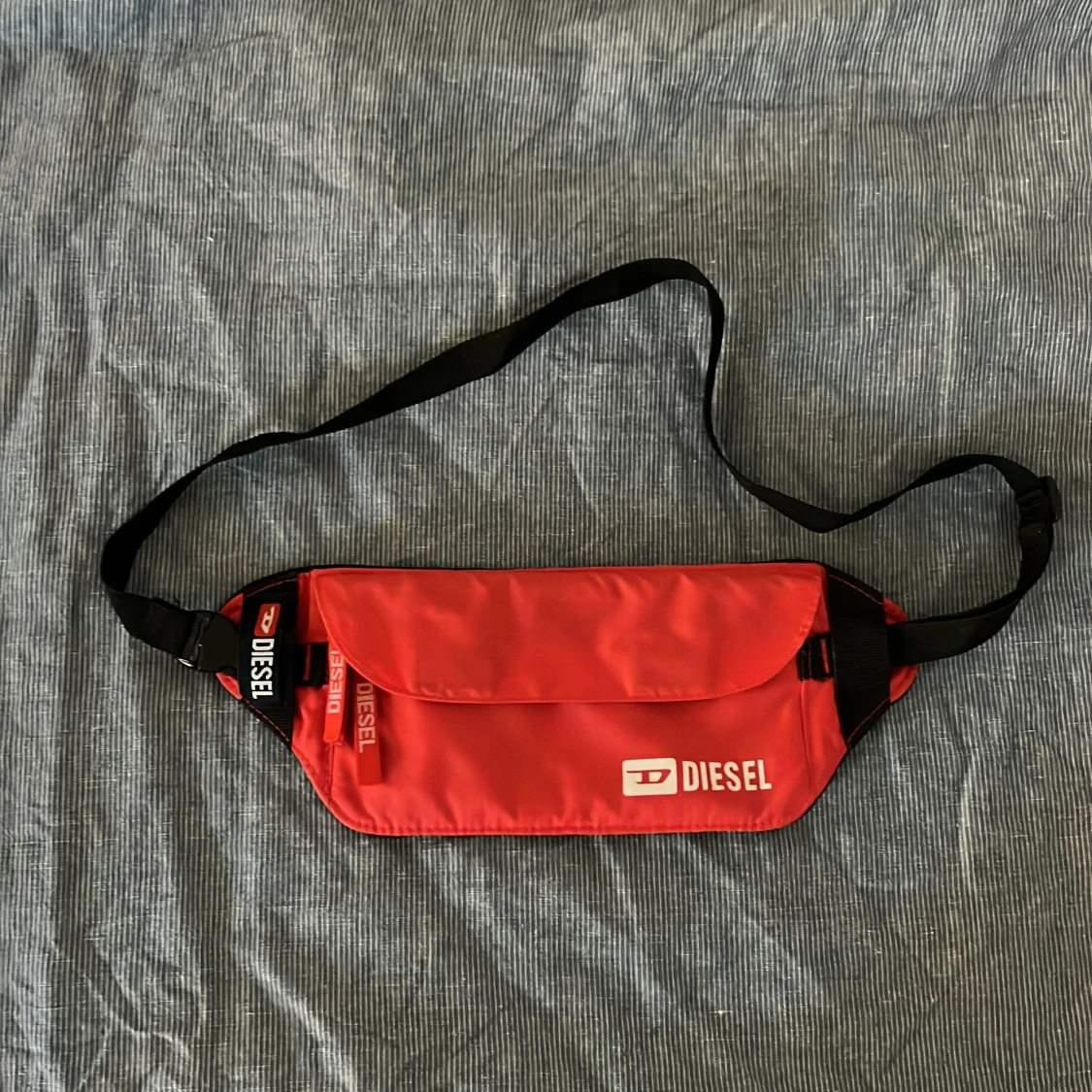 Magväska från Diesel