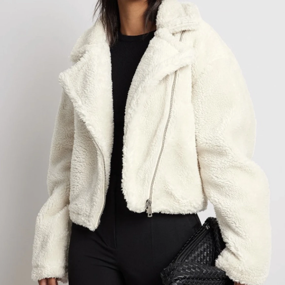 Teddy jacka nyskick!