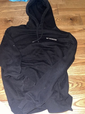 Hoodie - Simpson hoodie. Nästan oanvänd  Pris går att diskutera 