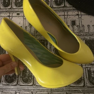 Pumps  - 80-tals pumps 