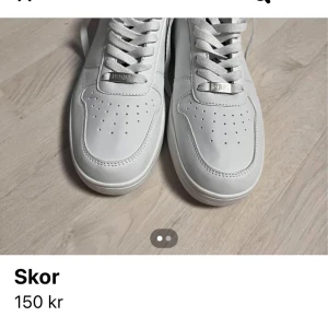 Nike  - Stilrena Nike 