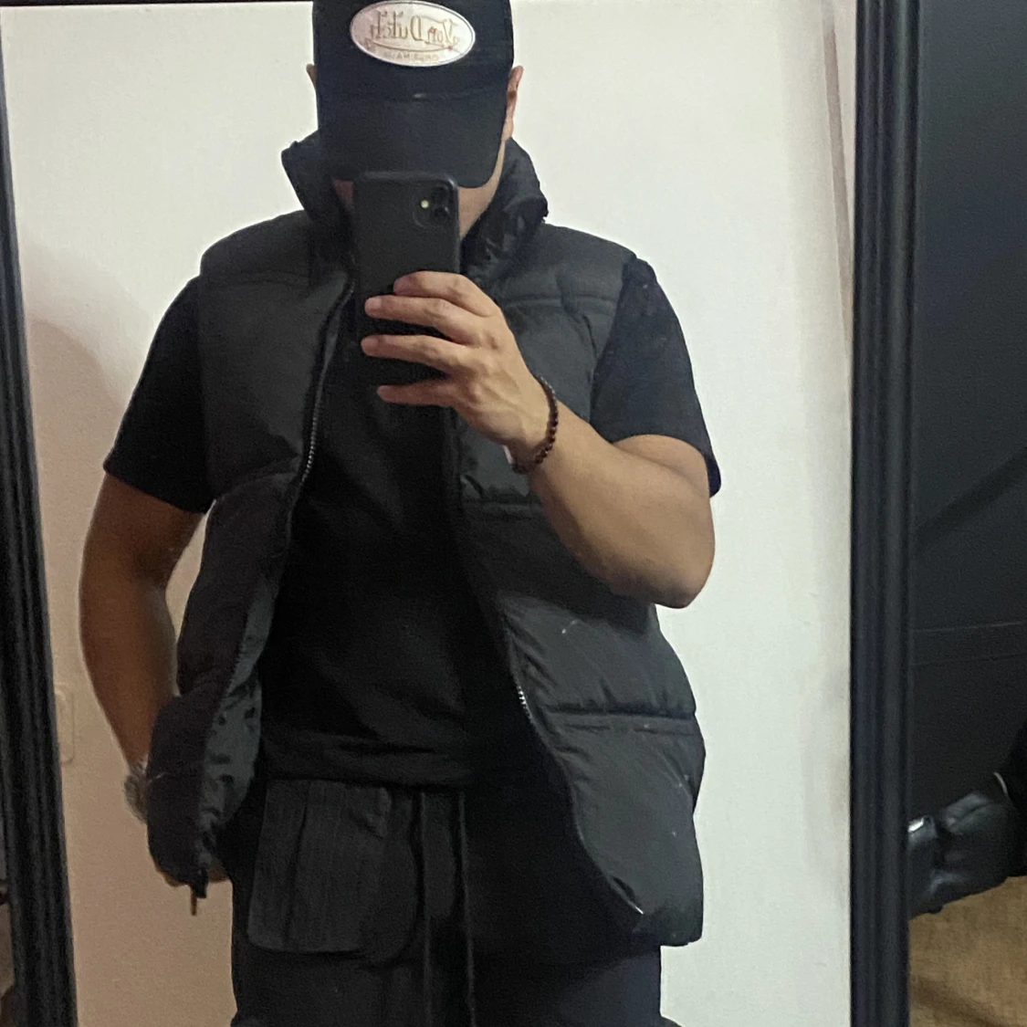 HELT NY Puffer Vest Svart  - 91