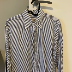 Stenströms shirt white blue - Shirt slimline  Great quality Barely used 
