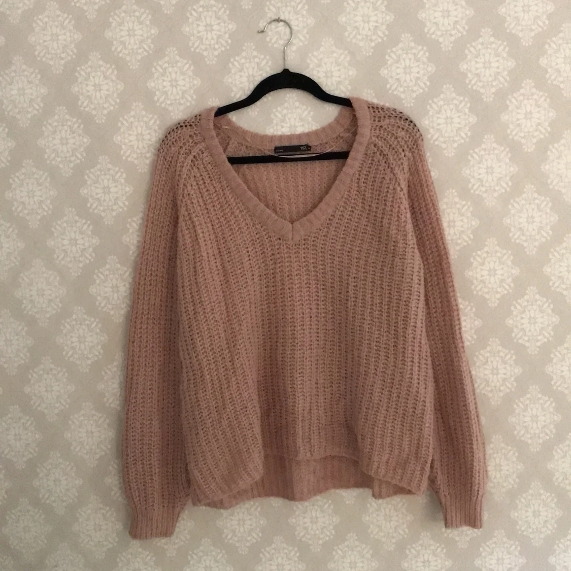 Mysig rosa stickad tröja