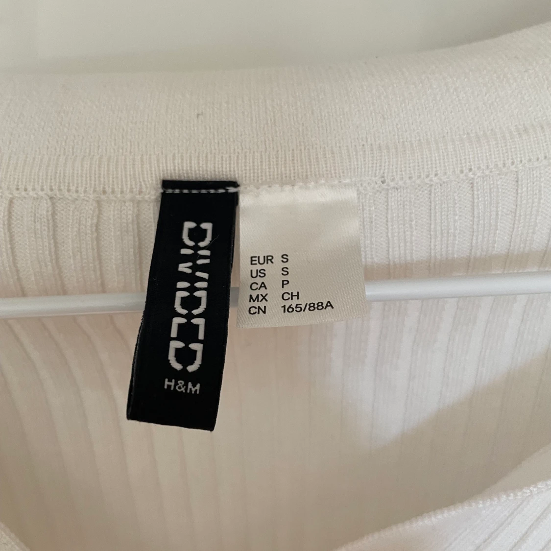 Vit tröja från hm - 91