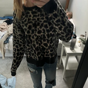 Stickad tröja - Fin stickad leopard tröja från NAKD💕