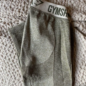 Gymshark Flex Tights Green - Tights från gymshark! Gröna flex, gammal modell. Köparen står för frakt!☺️