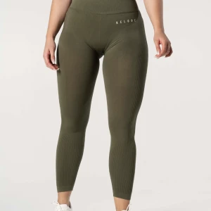 Tights - Knappt använda, väldigt sköna 