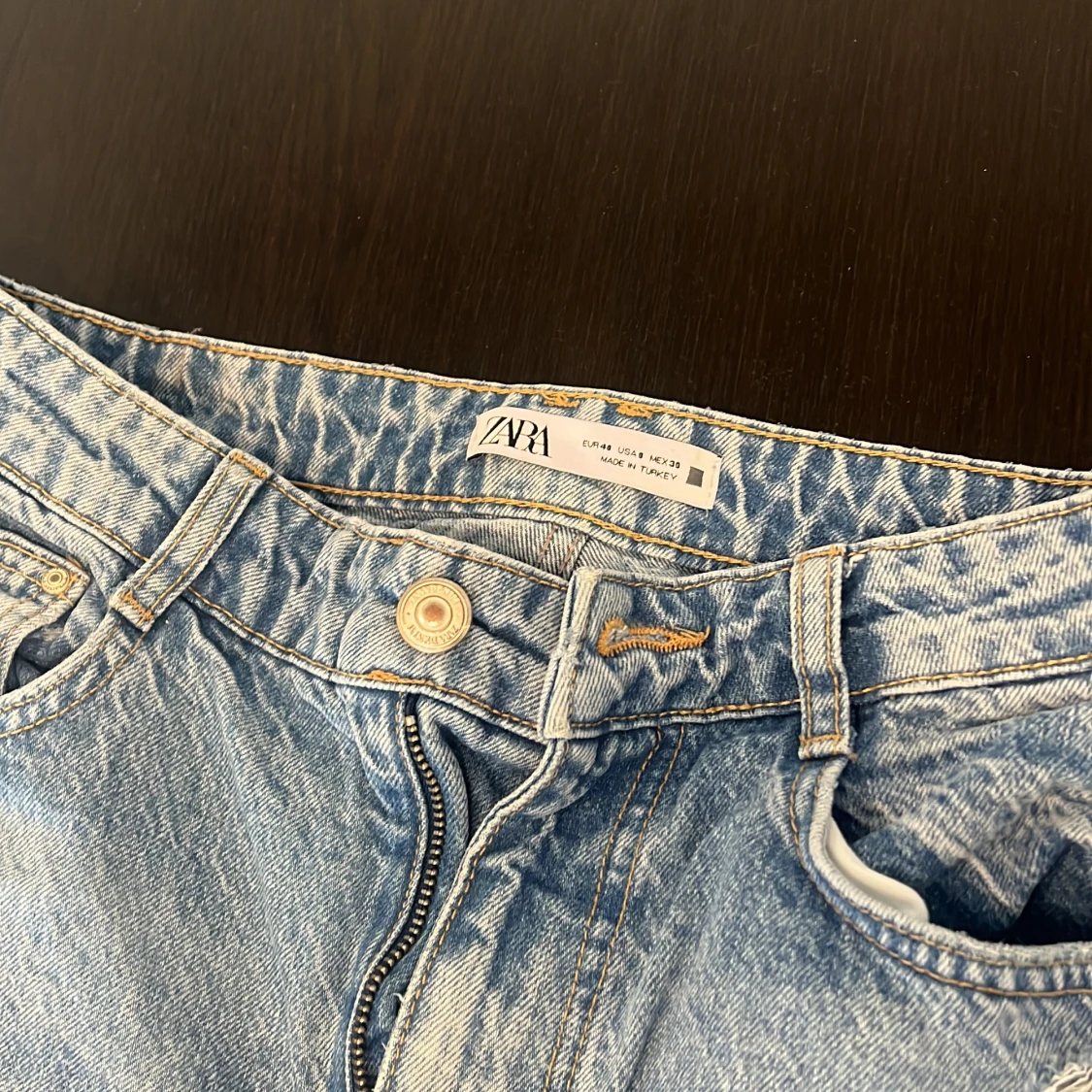 Zara jeans