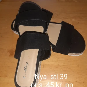 Nya sandaler - Nya sandaler 
