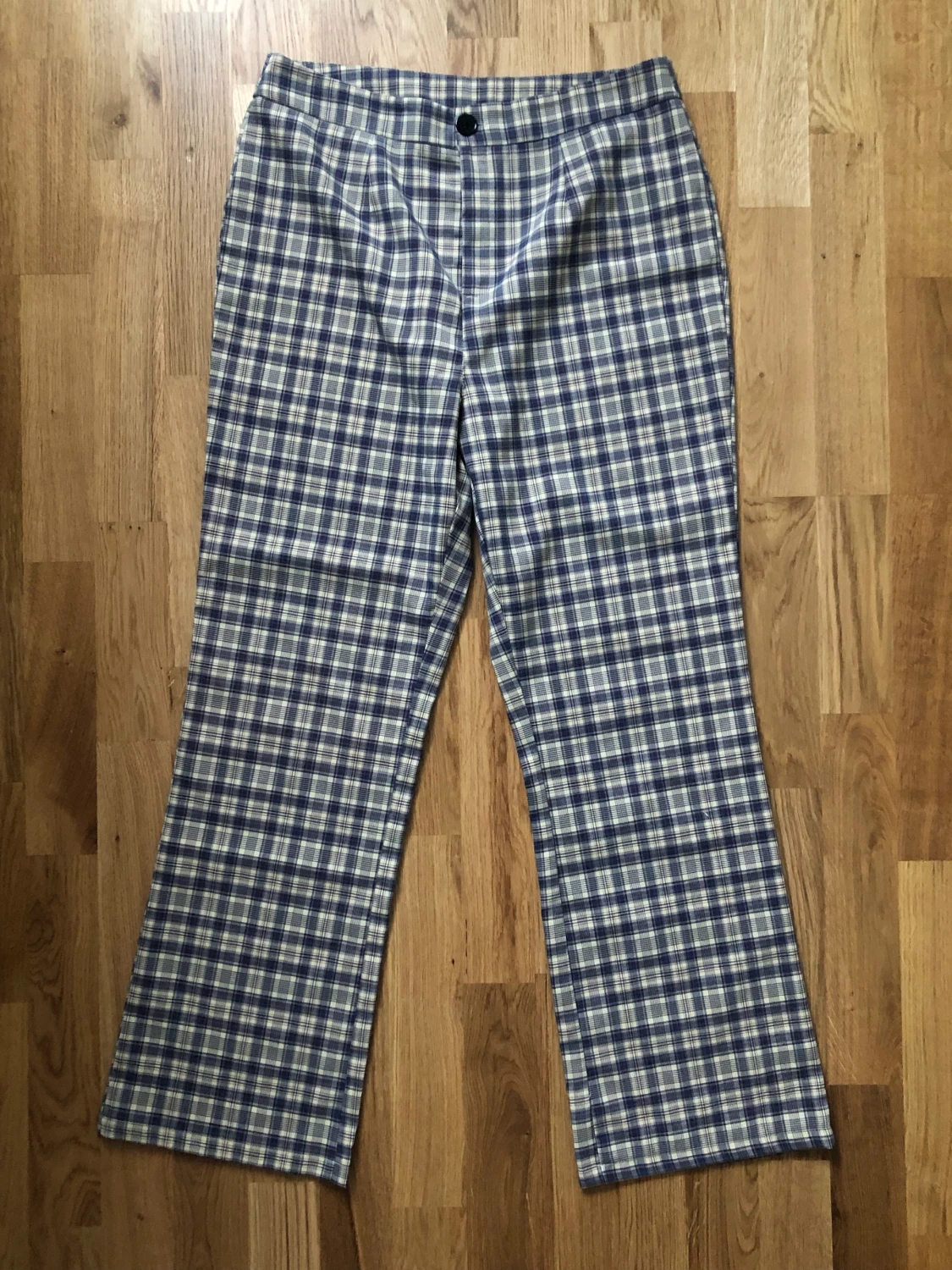 Rutiga kostymbyxor med hög midja - 90