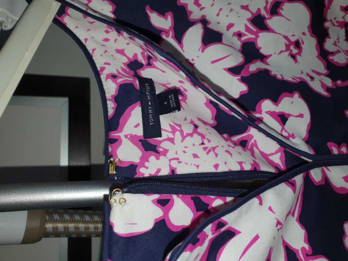 Klänning från Tommy Hilfiger