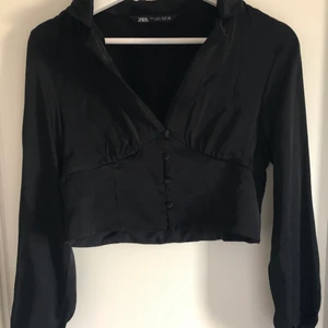 Topp från zara - Strl m men passar en xs-s