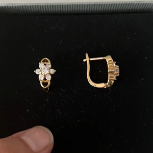 Gold plated ear rings  - Waterproof gold plated 
