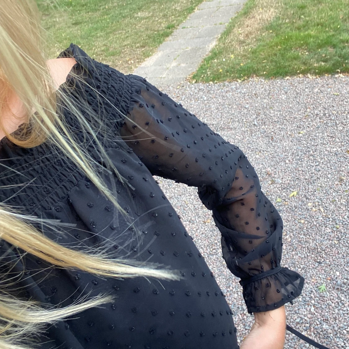 Offshoulder tröja - 90