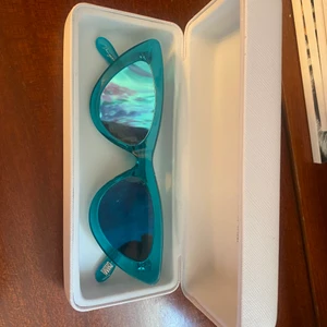 Chimi eyewear - Superballa solglasögon från chimi, använda 2 gånger