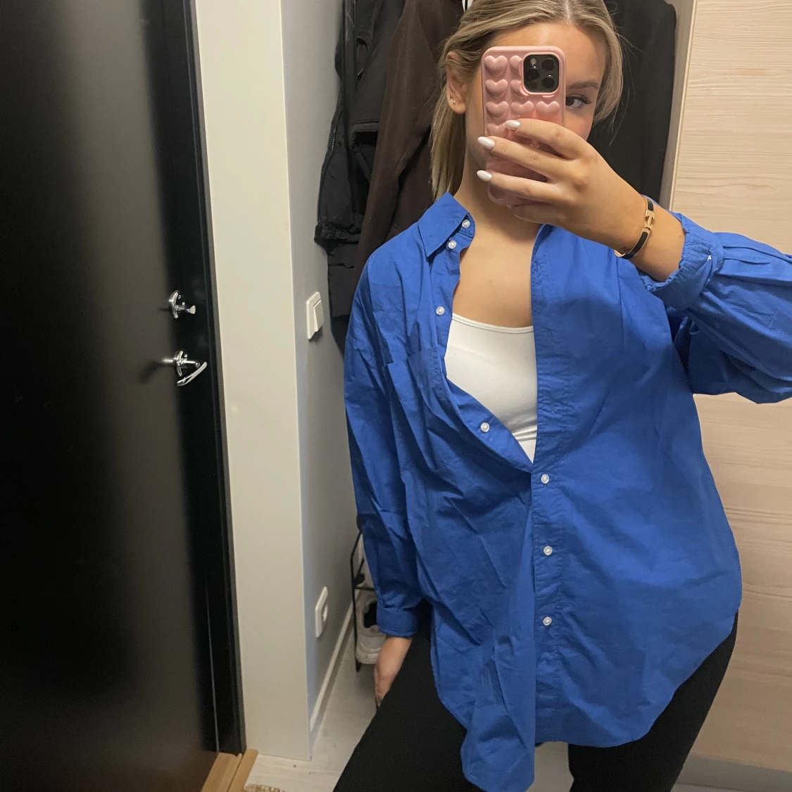 Blå skjorta från hm - 90