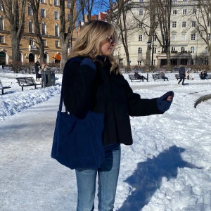 Handsydd Frottepåse - Terri Sthlm UF frottepåse i modellen ”Karlplan” 💙 skitsnygg och användbar