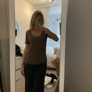 T shirt  - Så fin i storlek m