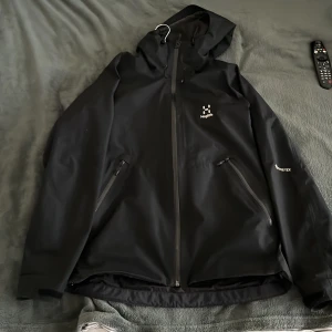 Haglöfs zodiak 3 storlek M - Säljer nu min haglöfs då jag inte har någon användning av den längre priset kan diskuteras vid en snabb affär 