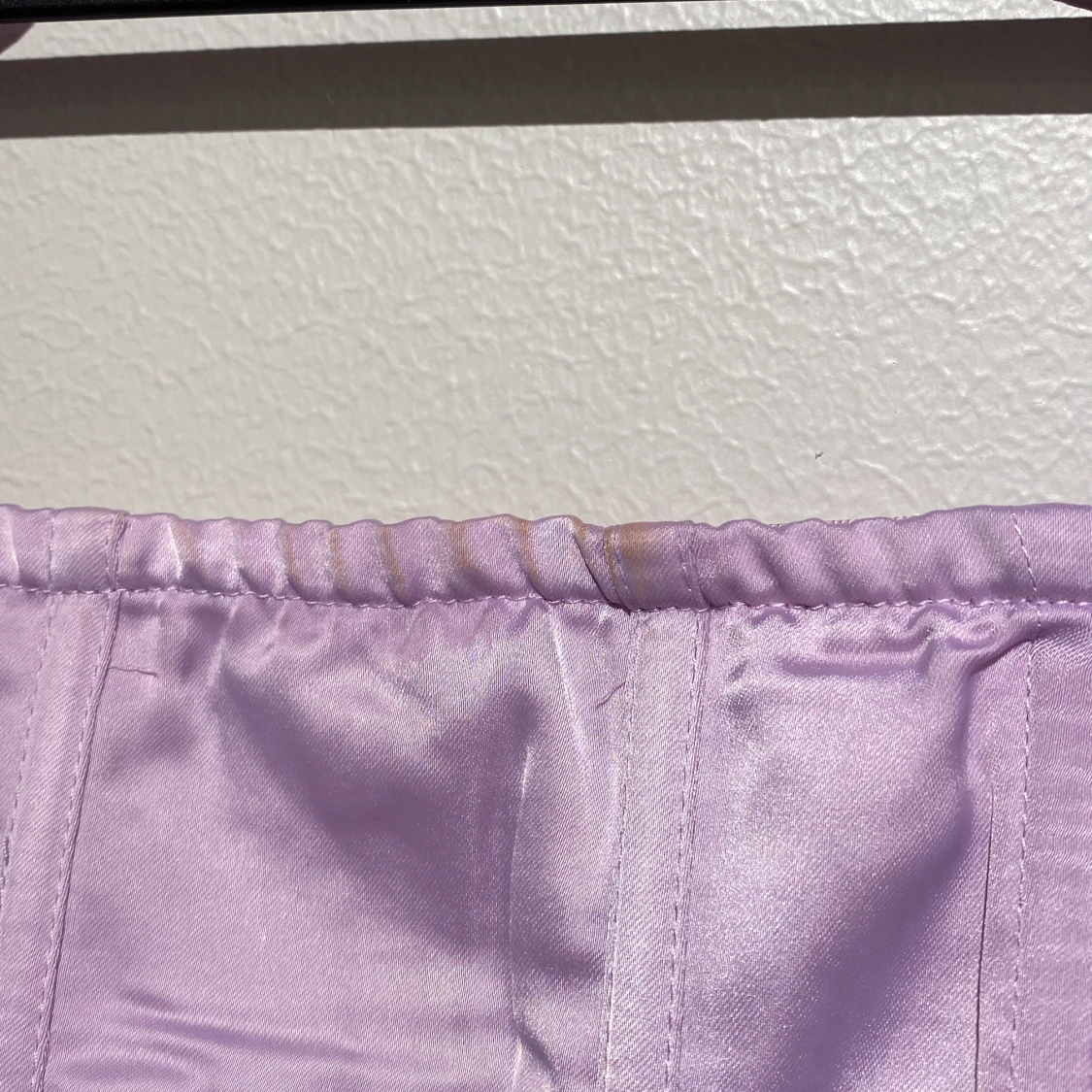 Lila topp med öppen rygg - 90