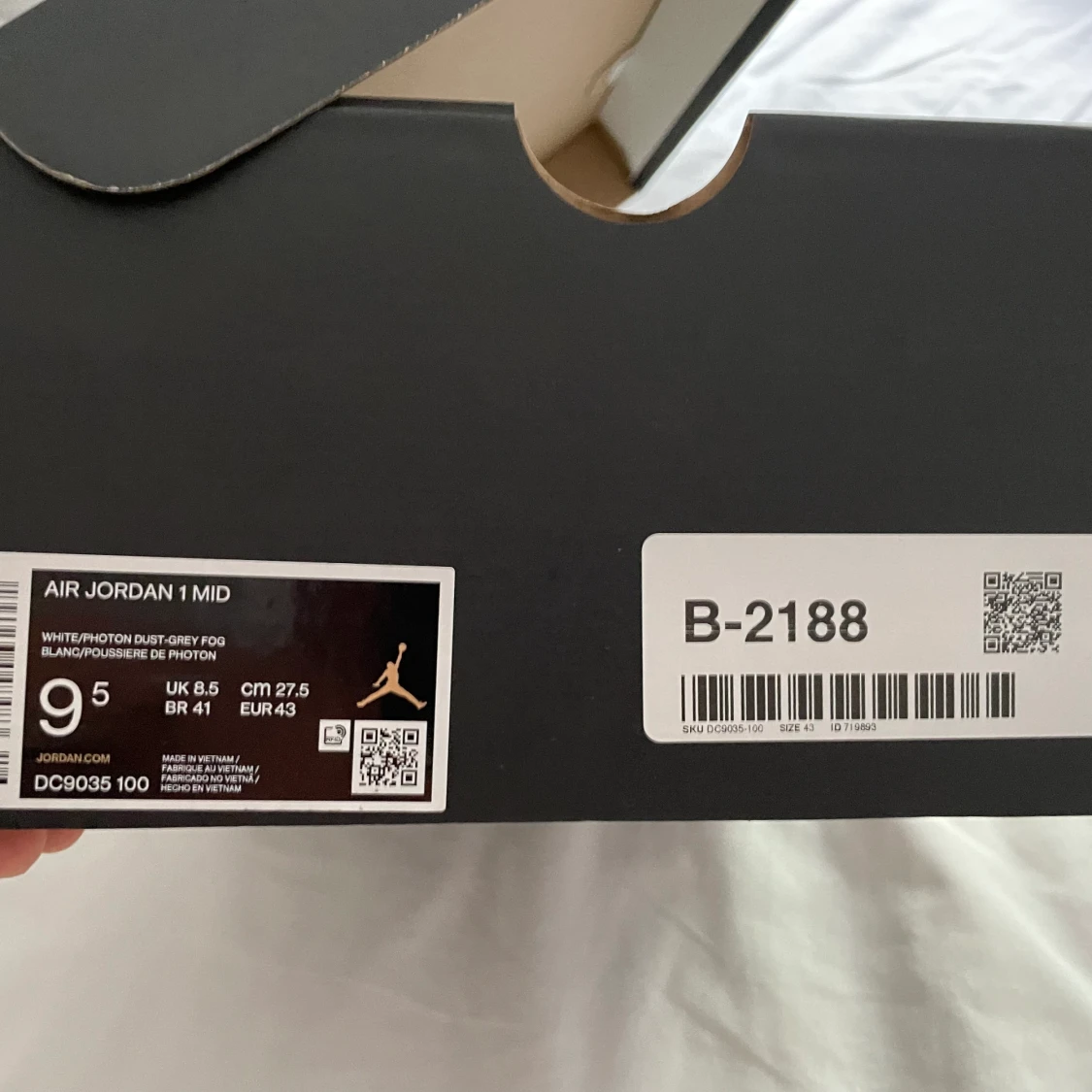 Air Jordans 1 Mid grey camo  - 90